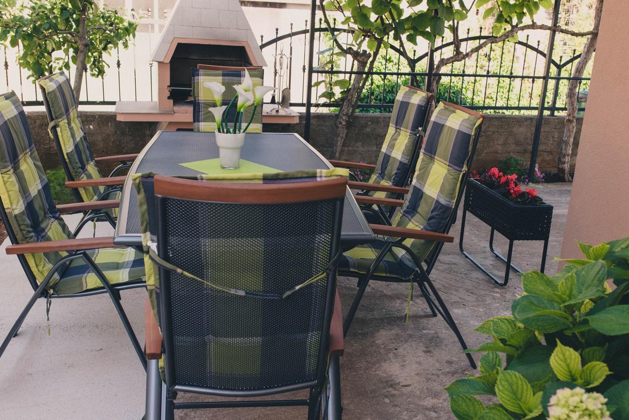 Apartments Sunny Garden โบรดาริตซา ภายนอก รูปภาพ